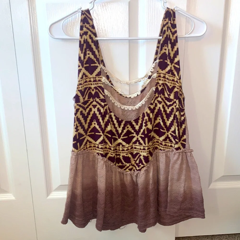 Tank top - Picture 2 of 5